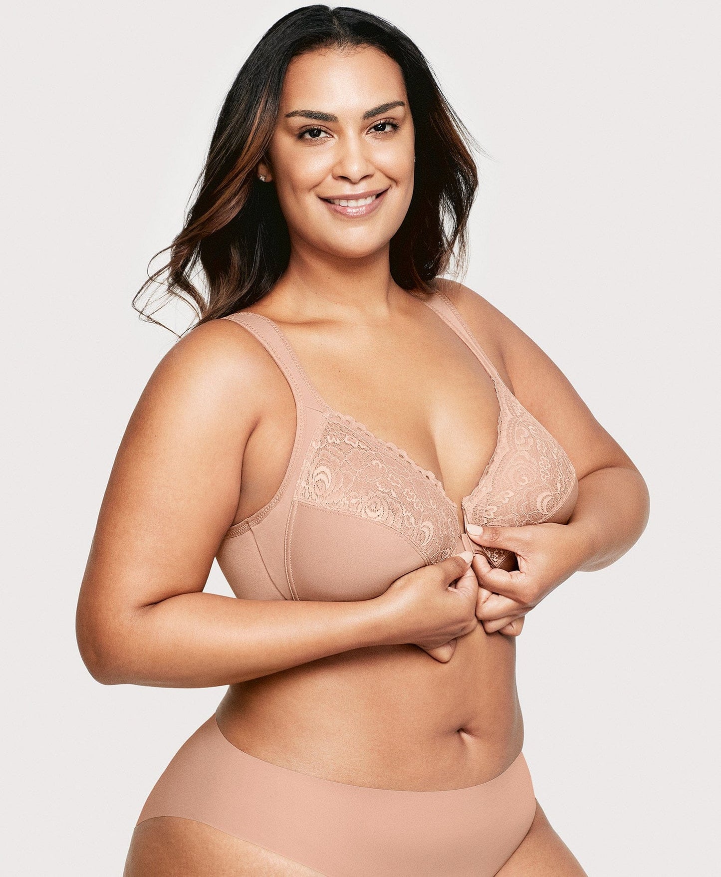 Front-Closure WonderWire Bra Cappuccino