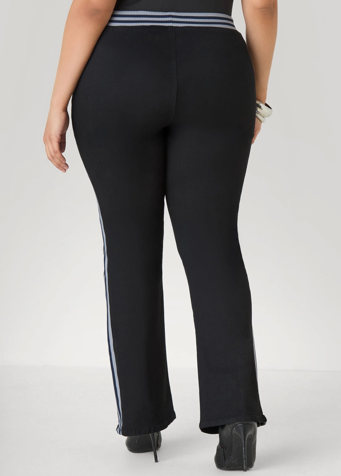Striped Trimmed Bootcut Jeans