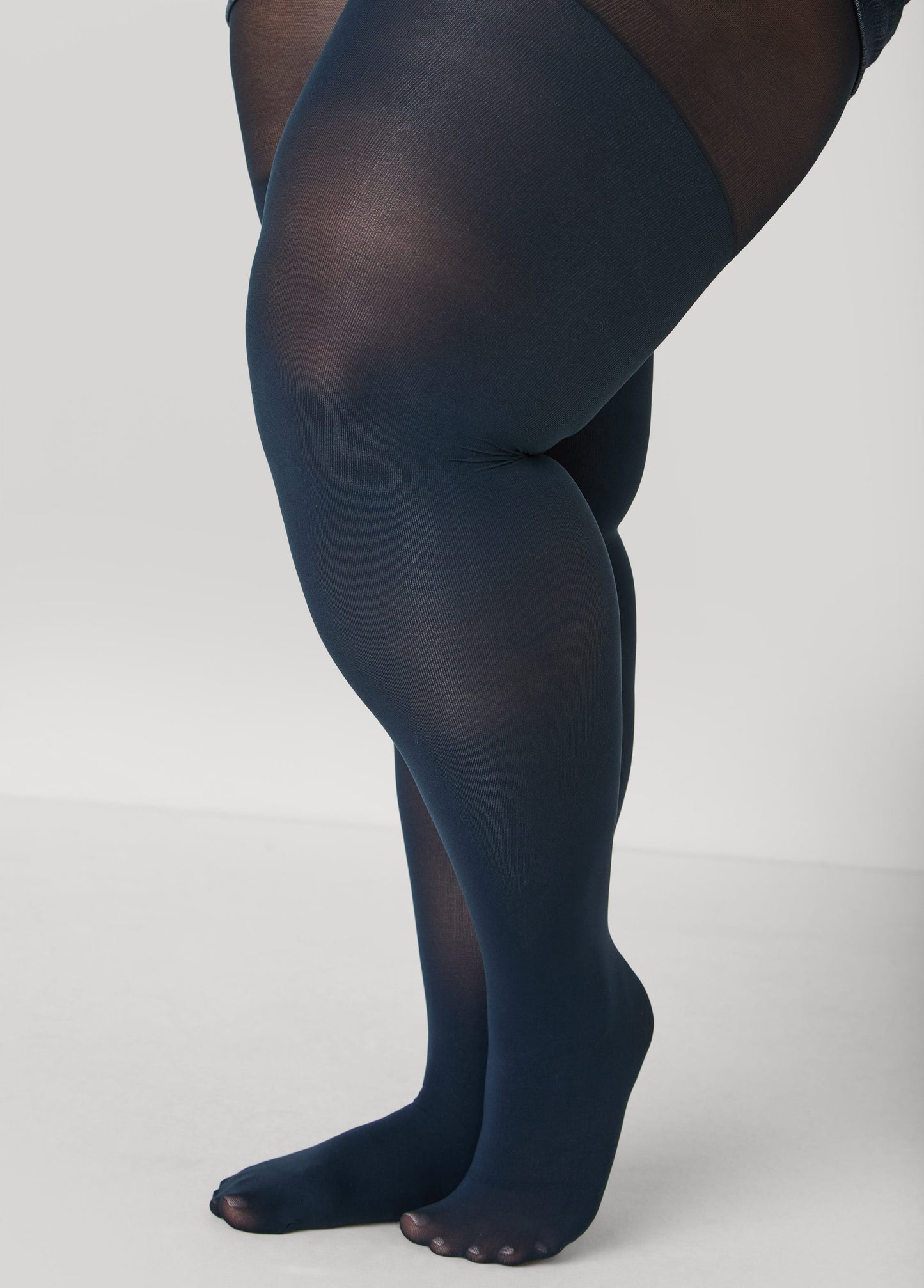 60 Denier Opaque Footed Tights