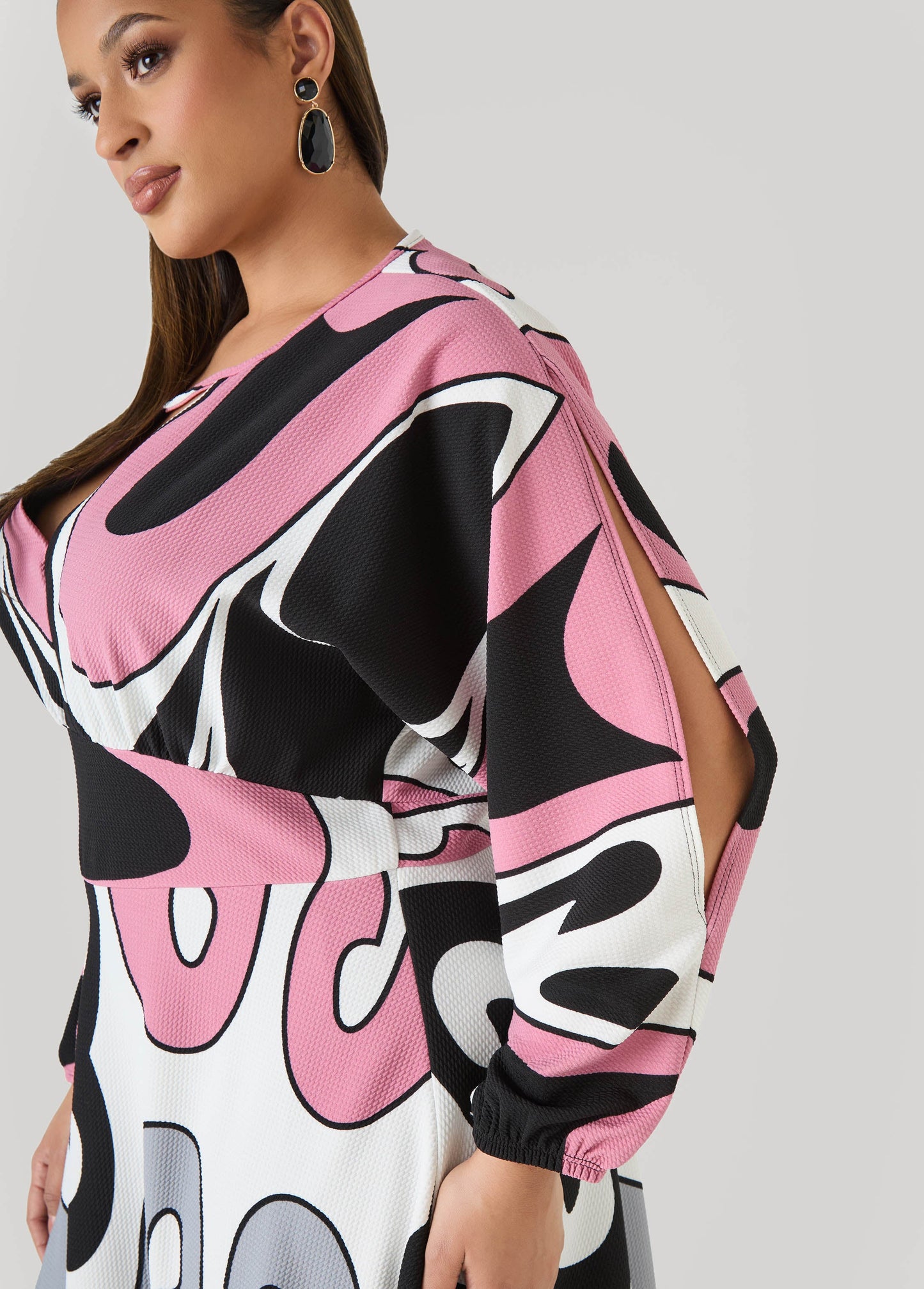 Split Sleeved Scroll Print Dress