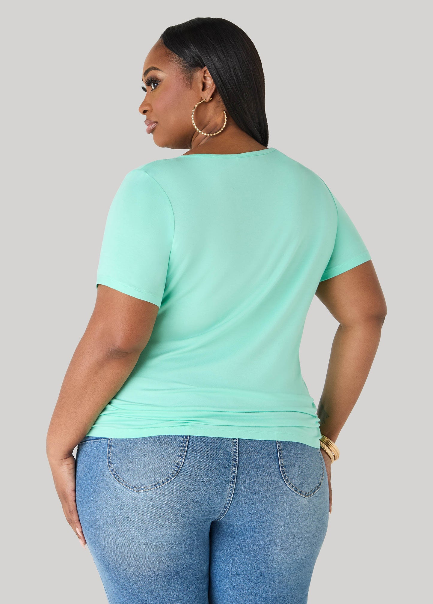 Basic Crewneck Tee