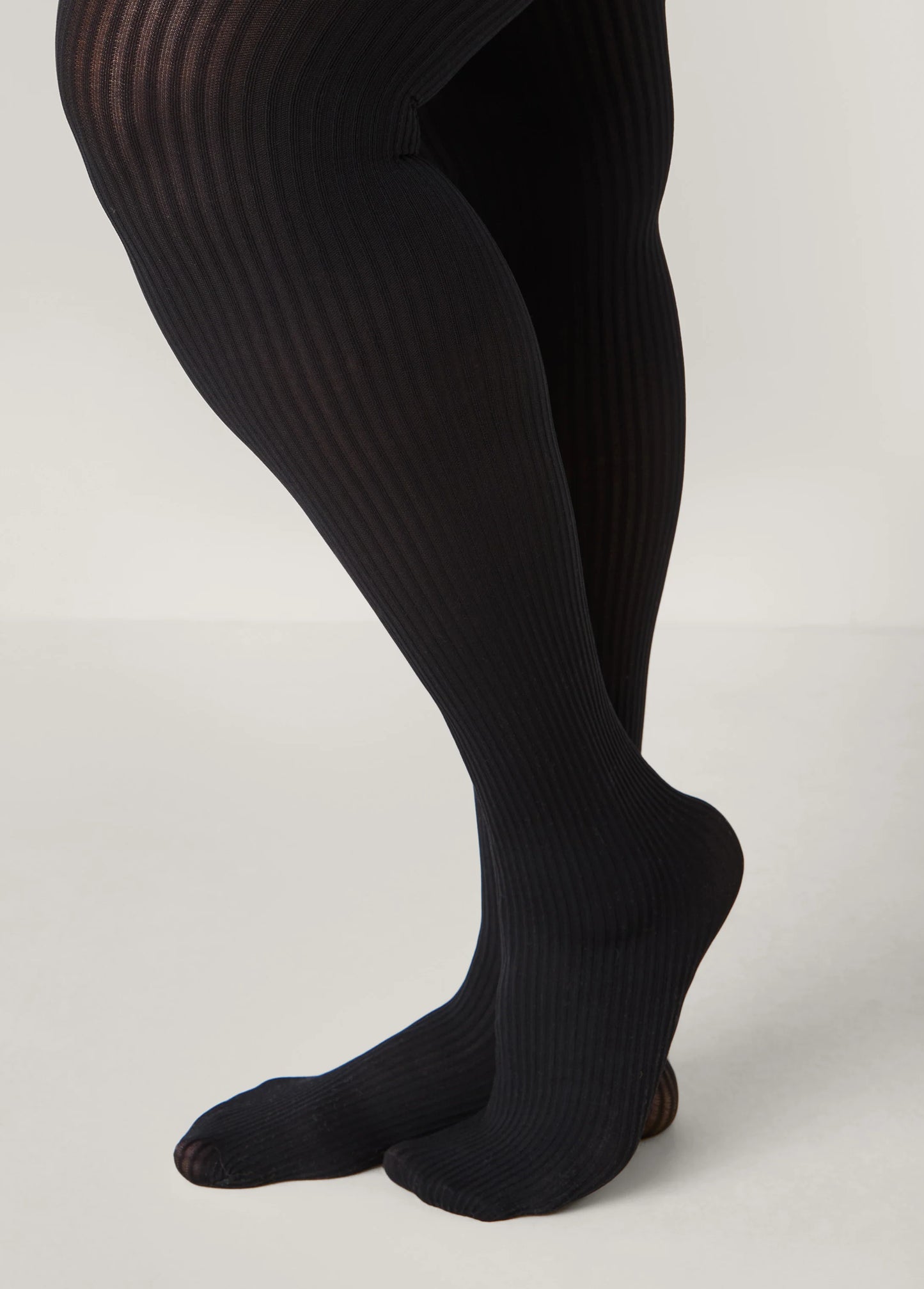60 Denier Ribbed Footed Tights