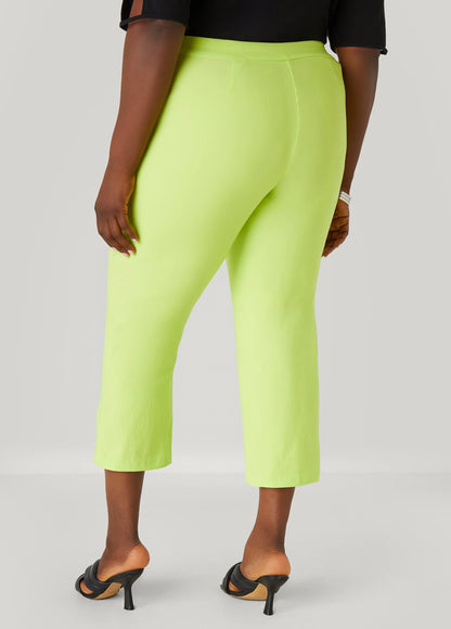 Mid Rise Pull On Capris
